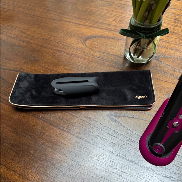 Dyson Corrale Hair Straightener - Picture 3 of 5